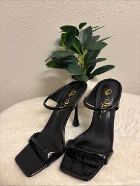 So Me Black Croc-Embossed Square-Toe Stiletto Sandals